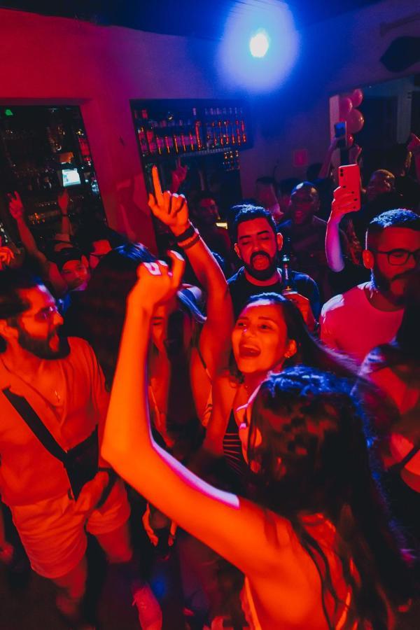 Ovibe Party Hostel Belém Kültér fotó